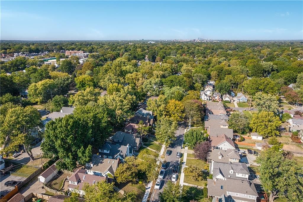 7326 Walnut Street — photo 41