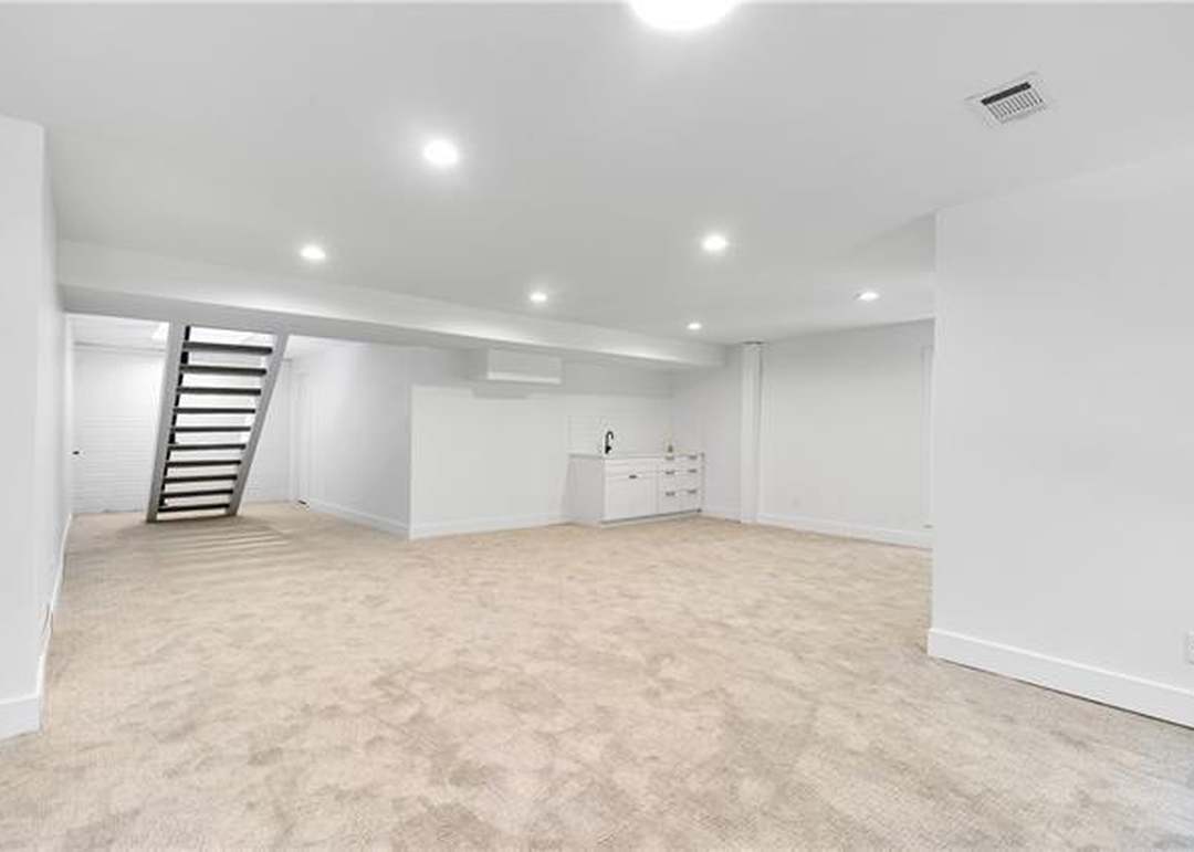 7330 Black Bob Drive — photo 29