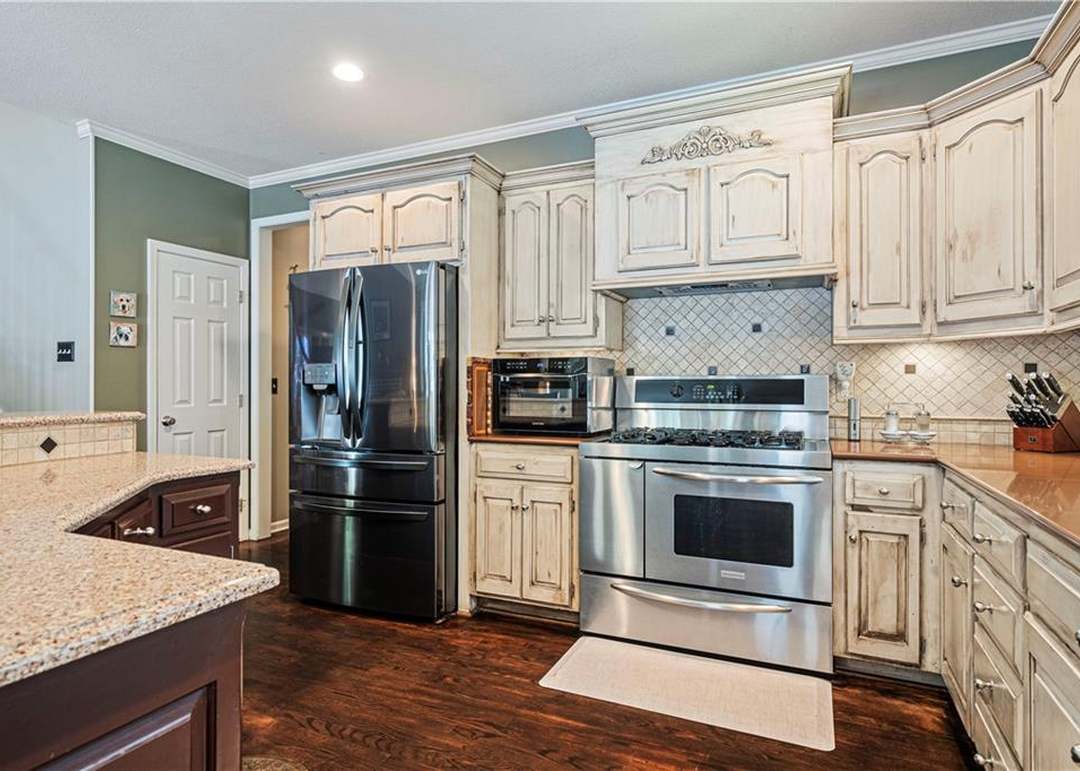 7405 Albervan Street — photo 26