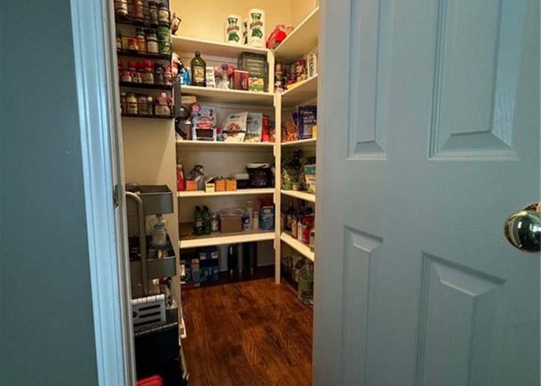7405 Albervan Street — photo 28