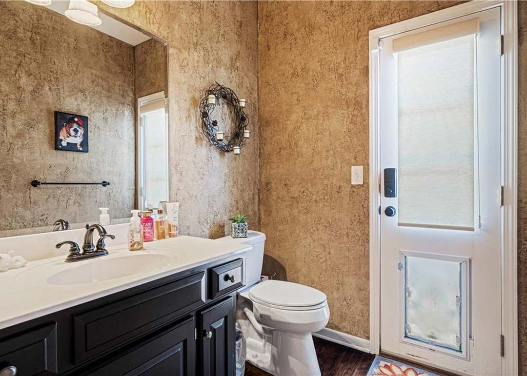 7405 Albervan Street — photo 29