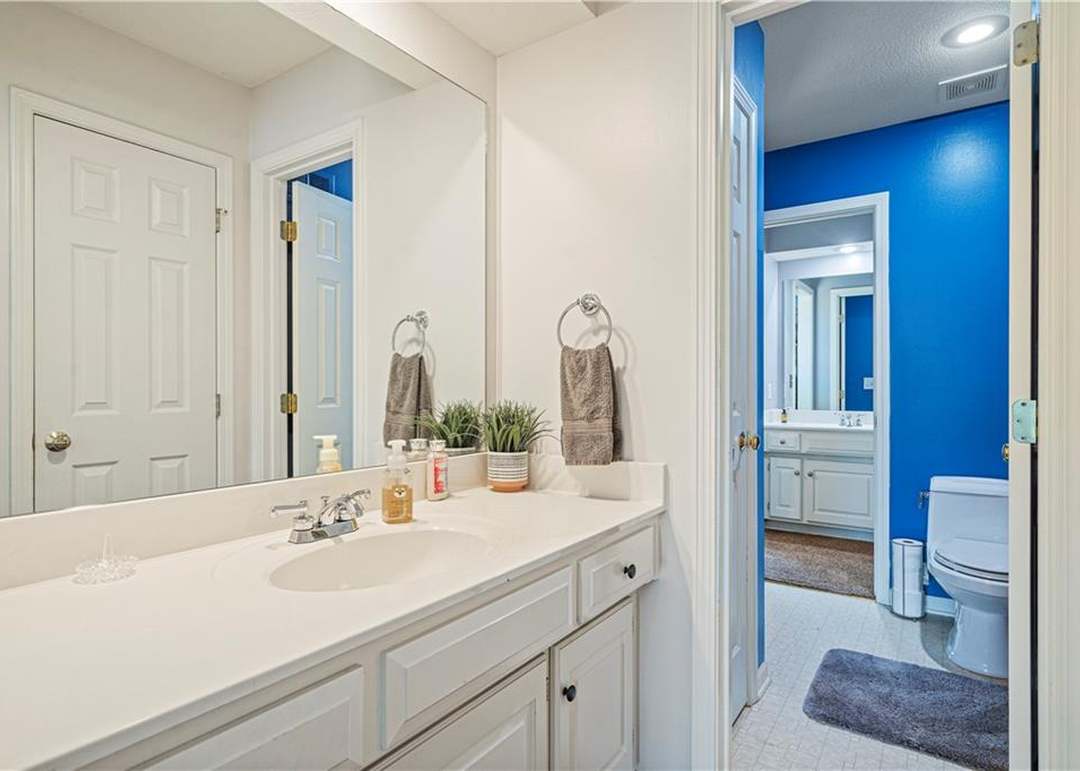 7405 Albervan Street — photo 42