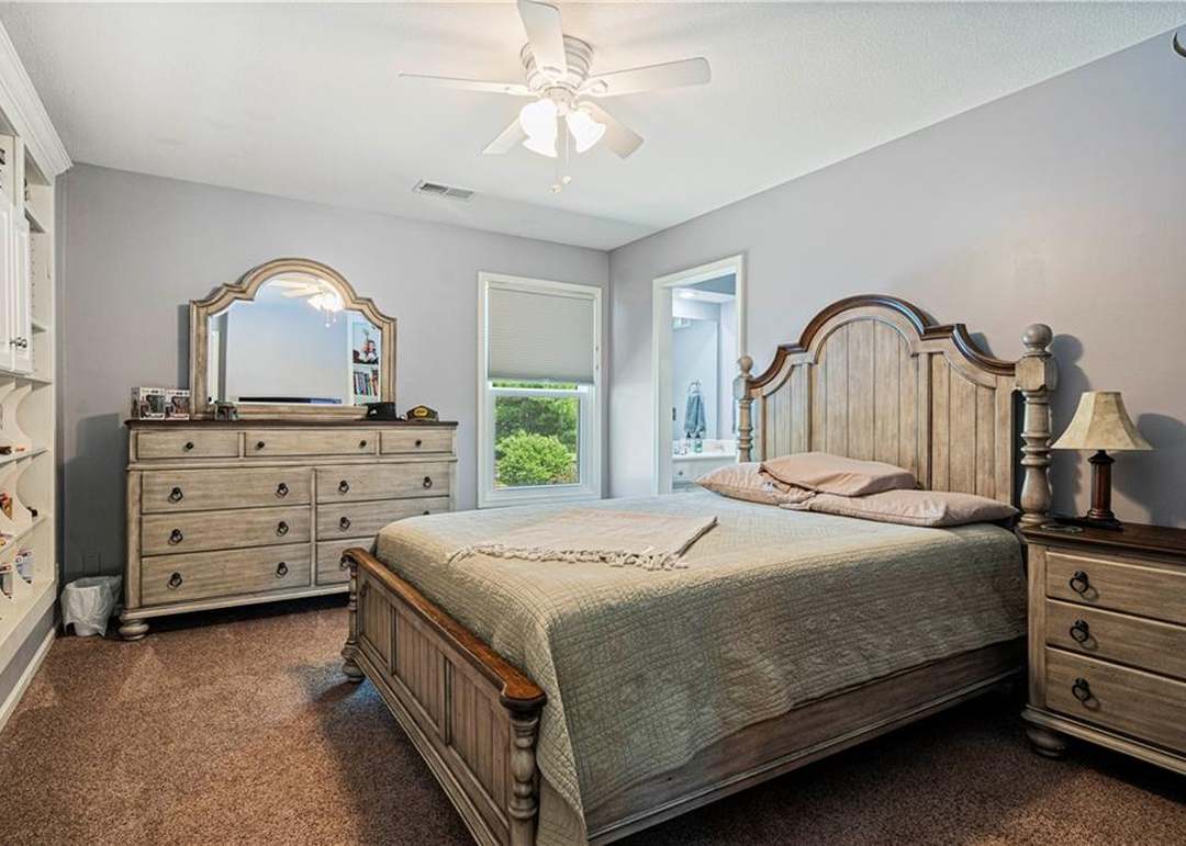 7405 Albervan Street — photo 43
