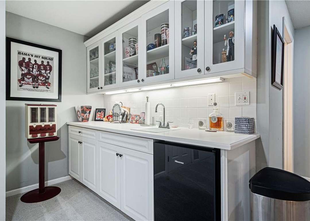 7405 Albervan Street — photo 45