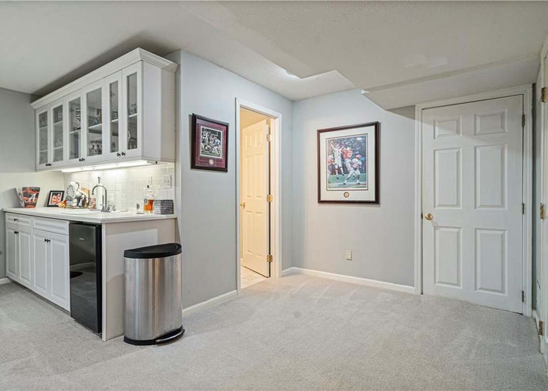 7405 Albervan Street — photo 46
