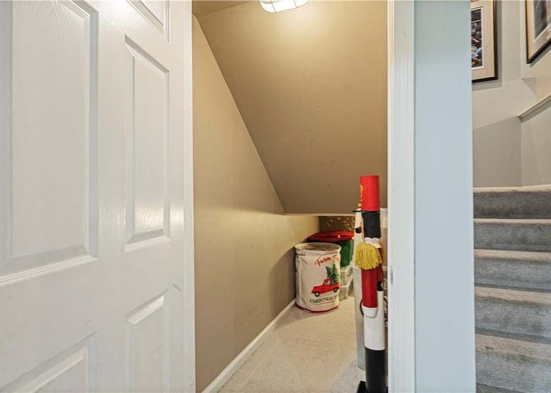 7405 Albervan Street — photo 55