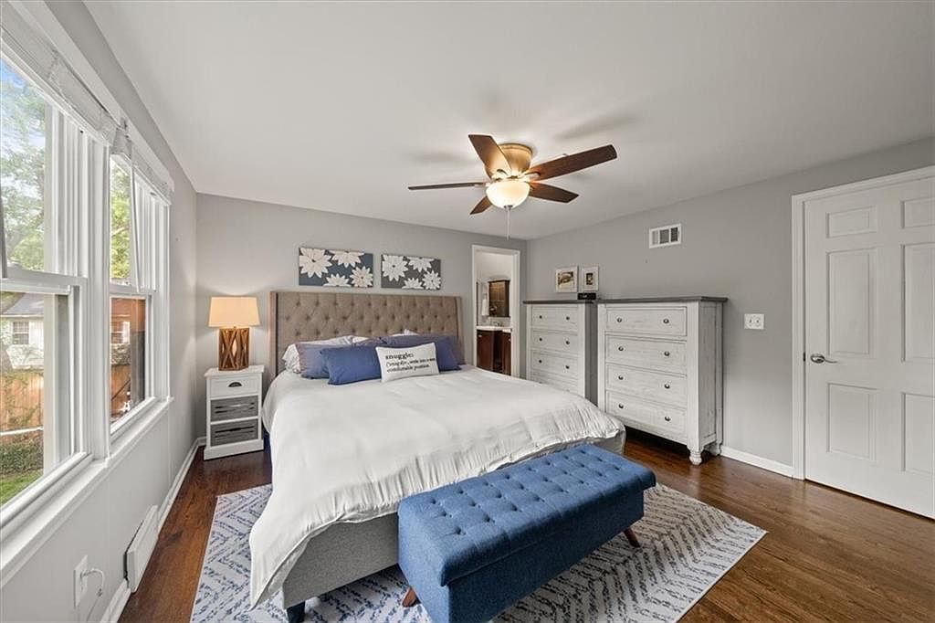 7409 W 99th Street — photo 17