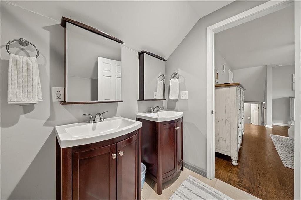 7409 W 99th Street — photo 21