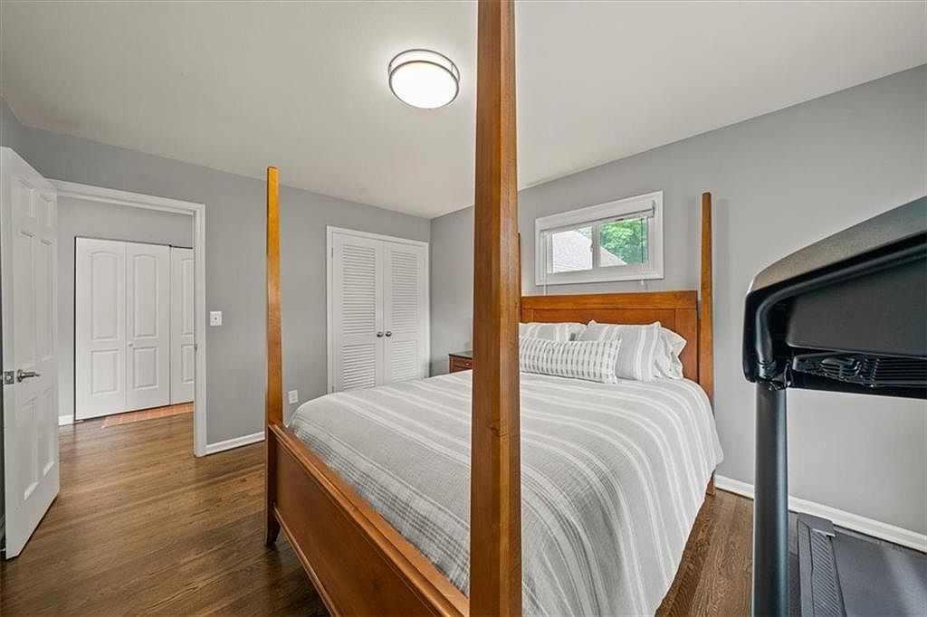 7409 W 99th Street — photo 23