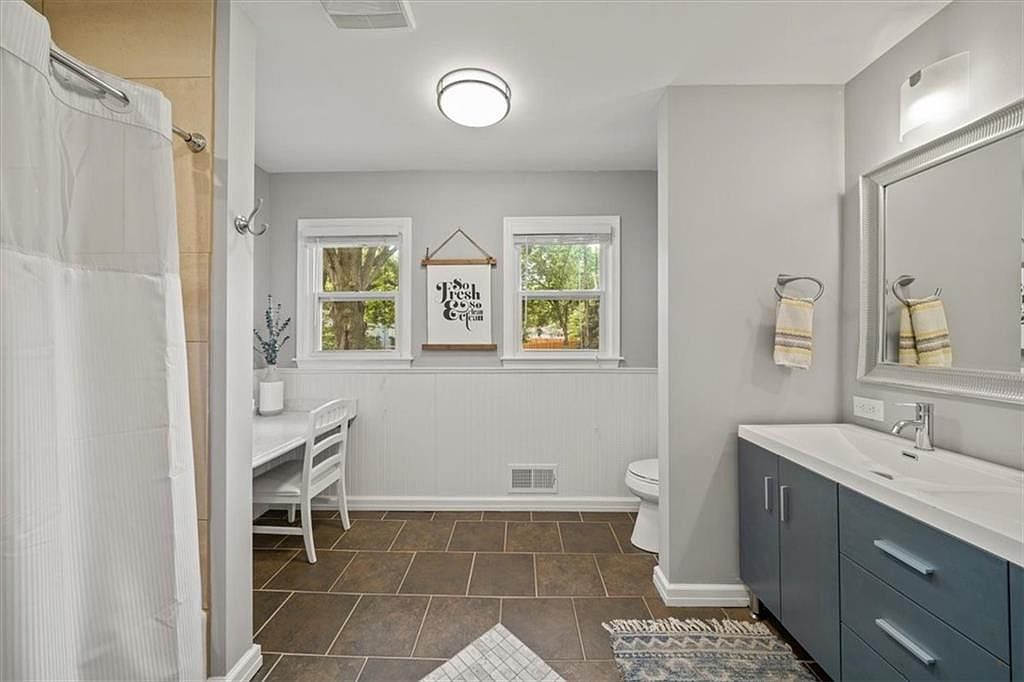 7409 W 99th Street — photo 29