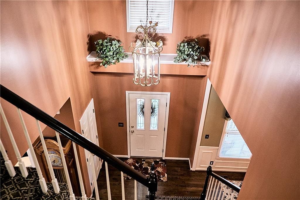7430 N Sycamore Avenue — photo 38