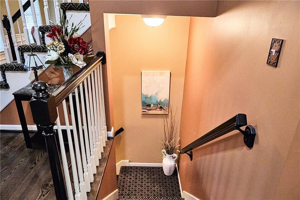 7430 N Sycamore Avenue — photo 39