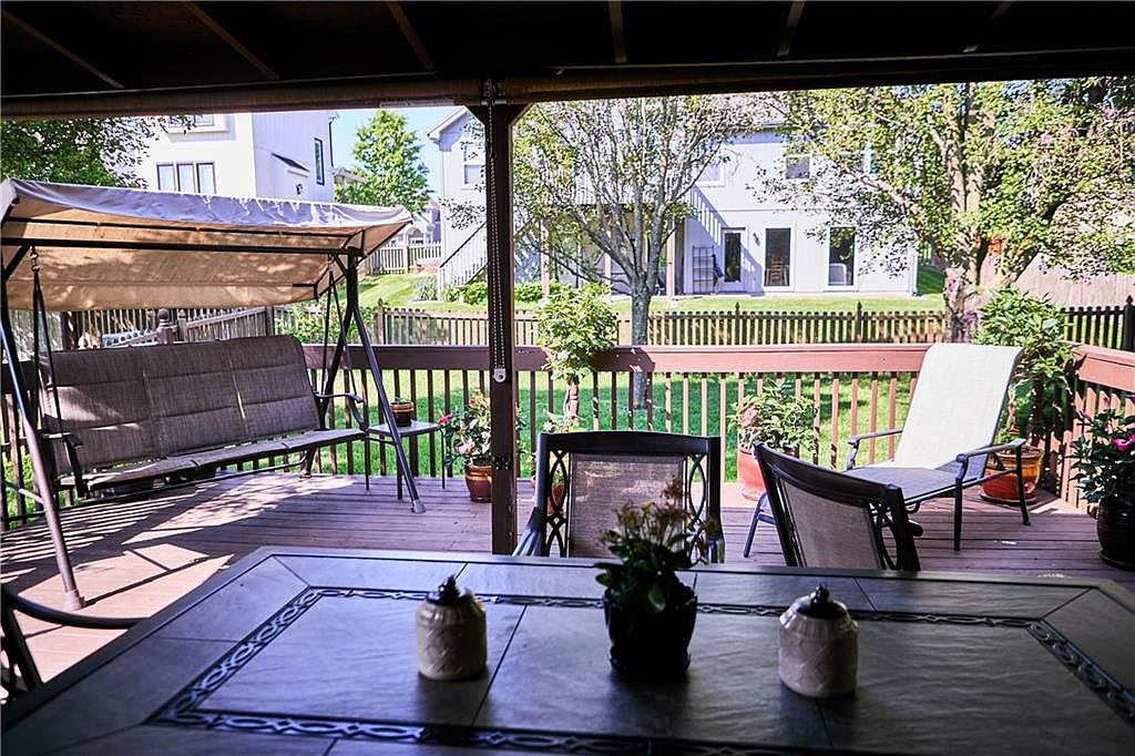 7430 N Sycamore Avenue — photo 52
