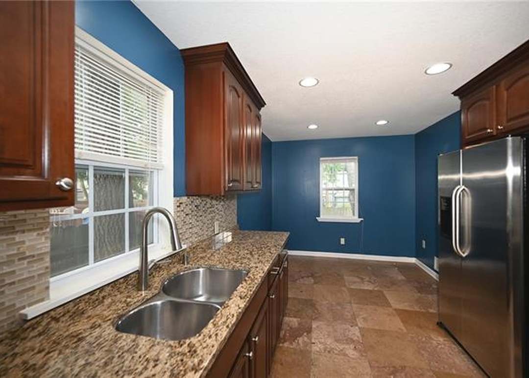 7443 Charlotte Street — photo 18