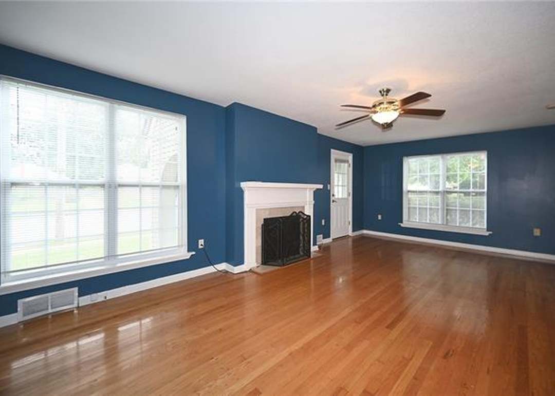 7443 Charlotte Street — photo 22