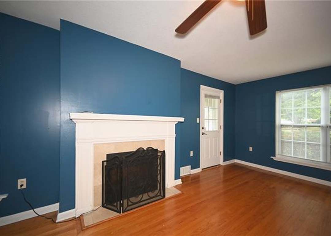 7443 Charlotte Street — photo 23