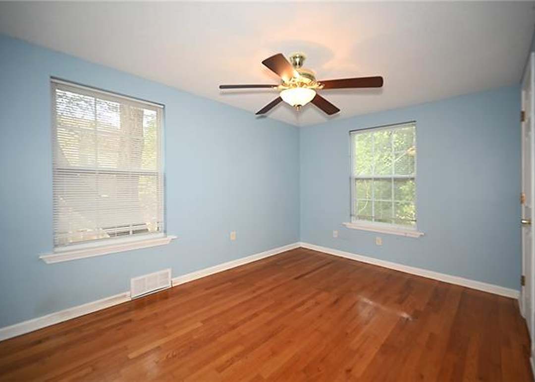 7443 Charlotte Street — photo 27