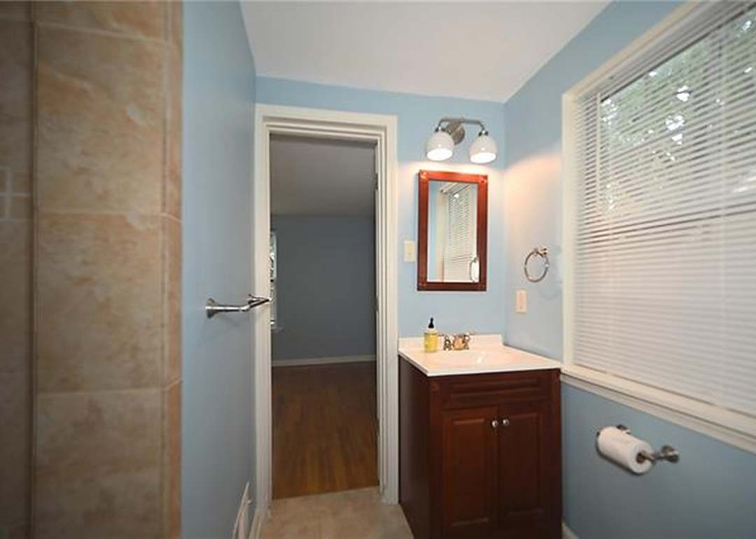 7443 Charlotte Street — photo 28