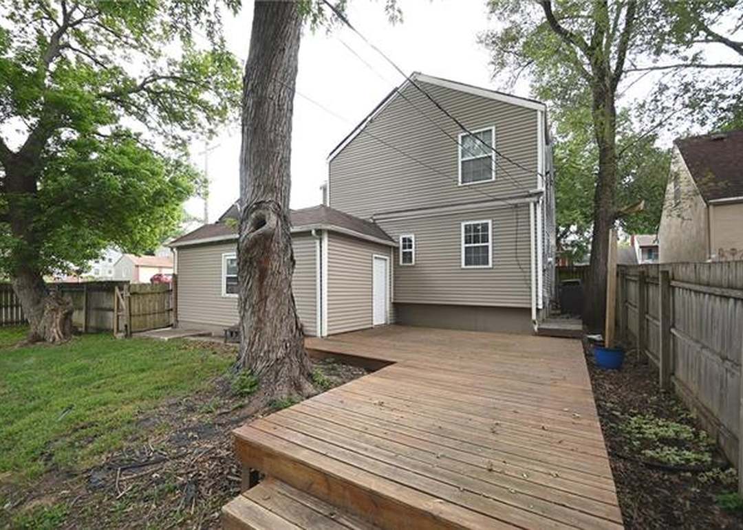 7443 Charlotte Street — photo 41