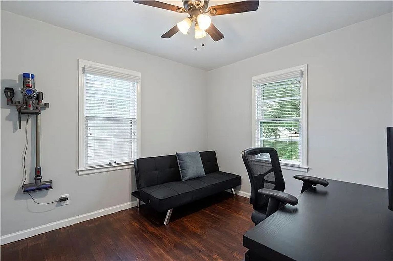 7444 Beverly Street — photo 11