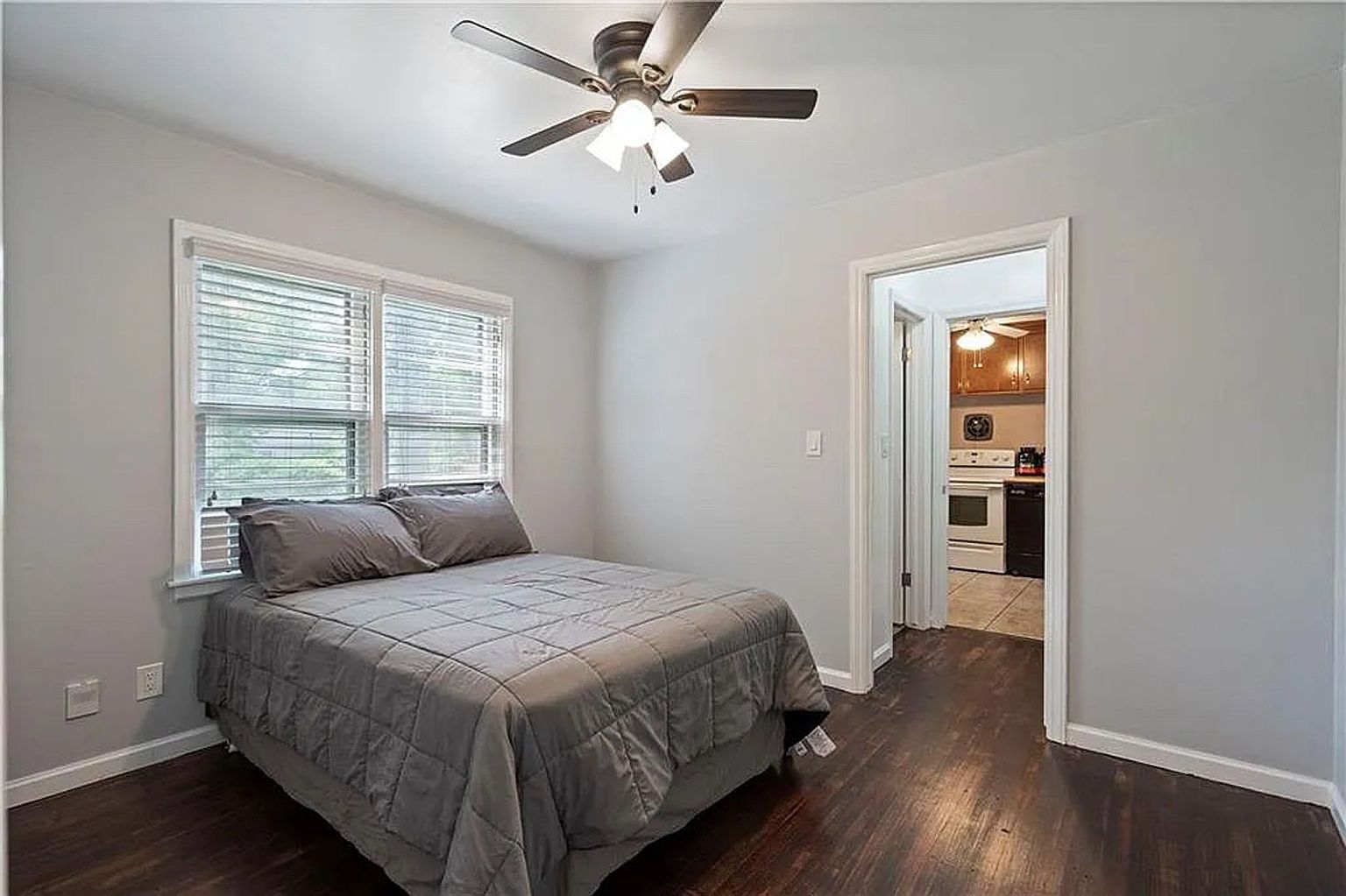 7444 Beverly Street — photo 14