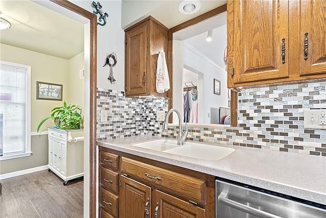 7464 NALL Avenue — photo 18