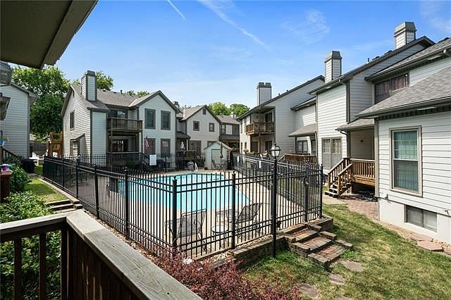 7464 NALL Avenue — photo 21