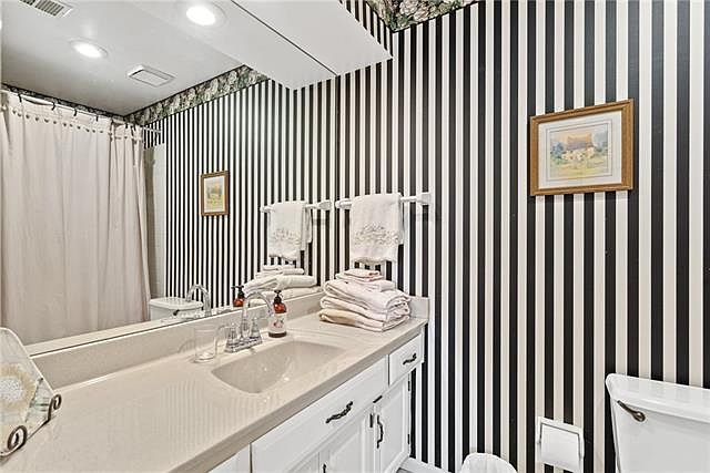 7464 NALL Avenue — photo 30