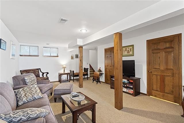 7464 NALL Avenue — photo 32