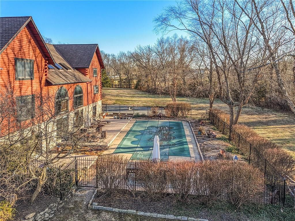 7500 Gleason Road, Shawnee, KS