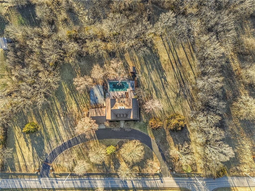 7500 Gleason Road — photo 36