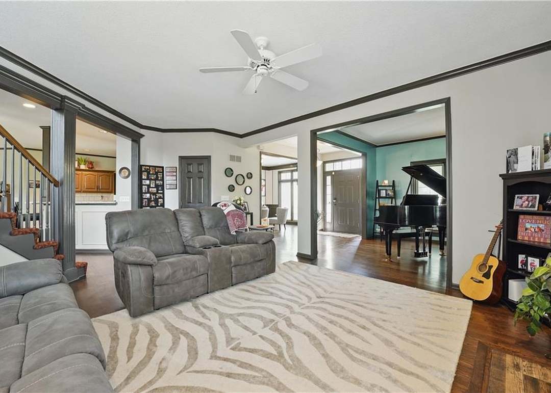 7502 W 147th Terrace — photo 14
