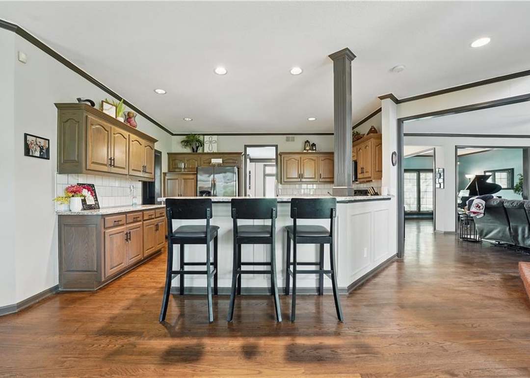 7502 W 147th Terrace — photo 21