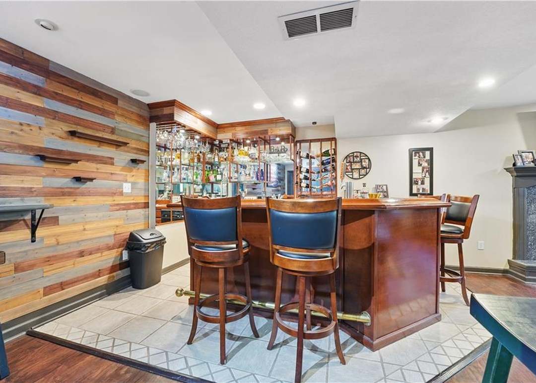 7502 W 147th Terrace — photo 34