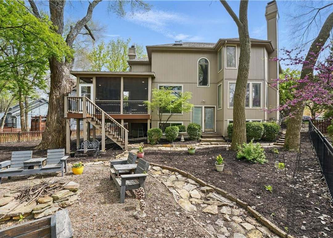 7502 W 147th Terrace — photo 59