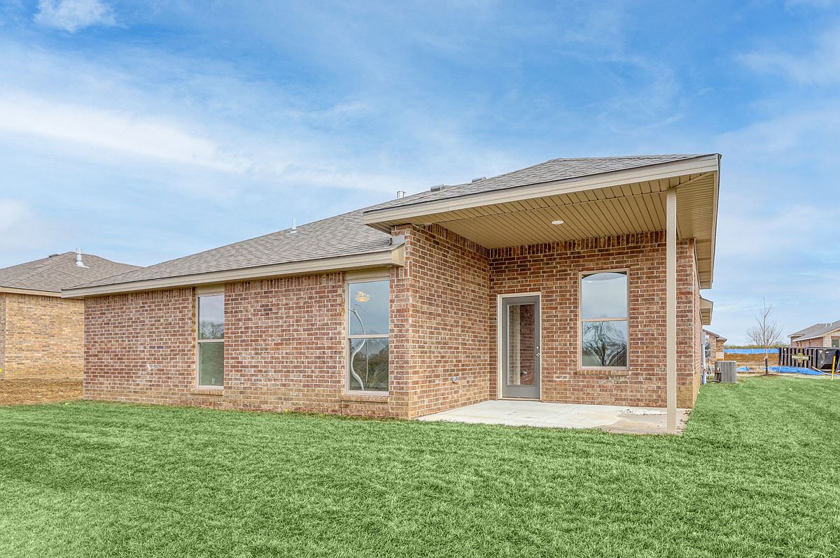 7505 McCormick Drive — photo 6