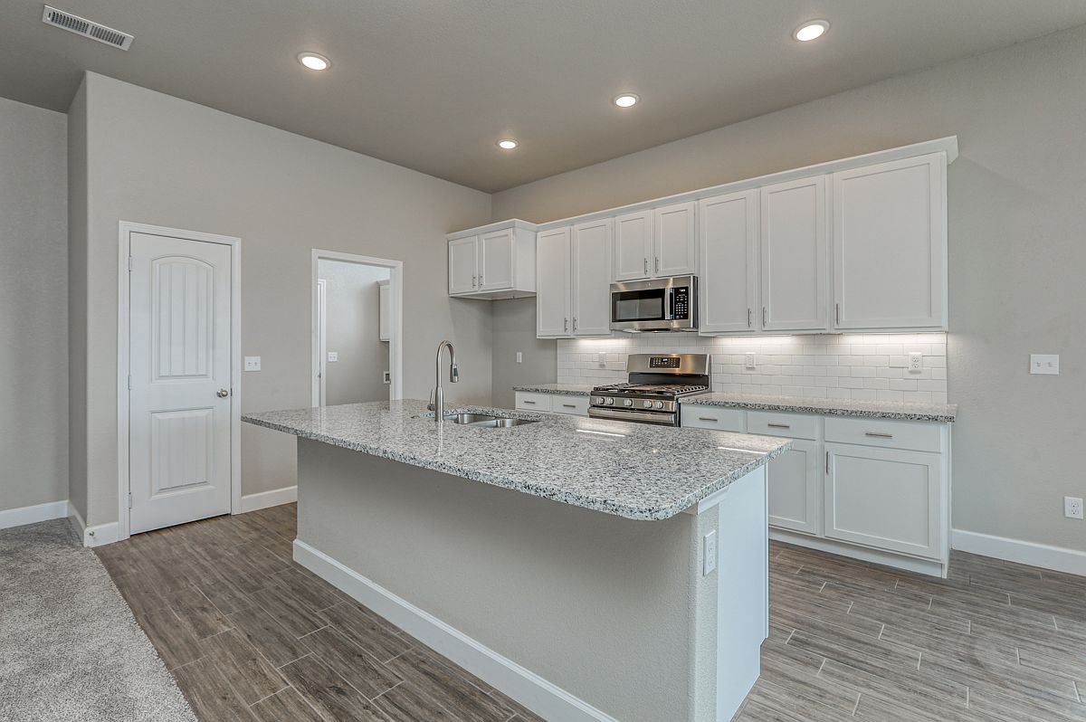 7505 McCormick Drive — photo 11