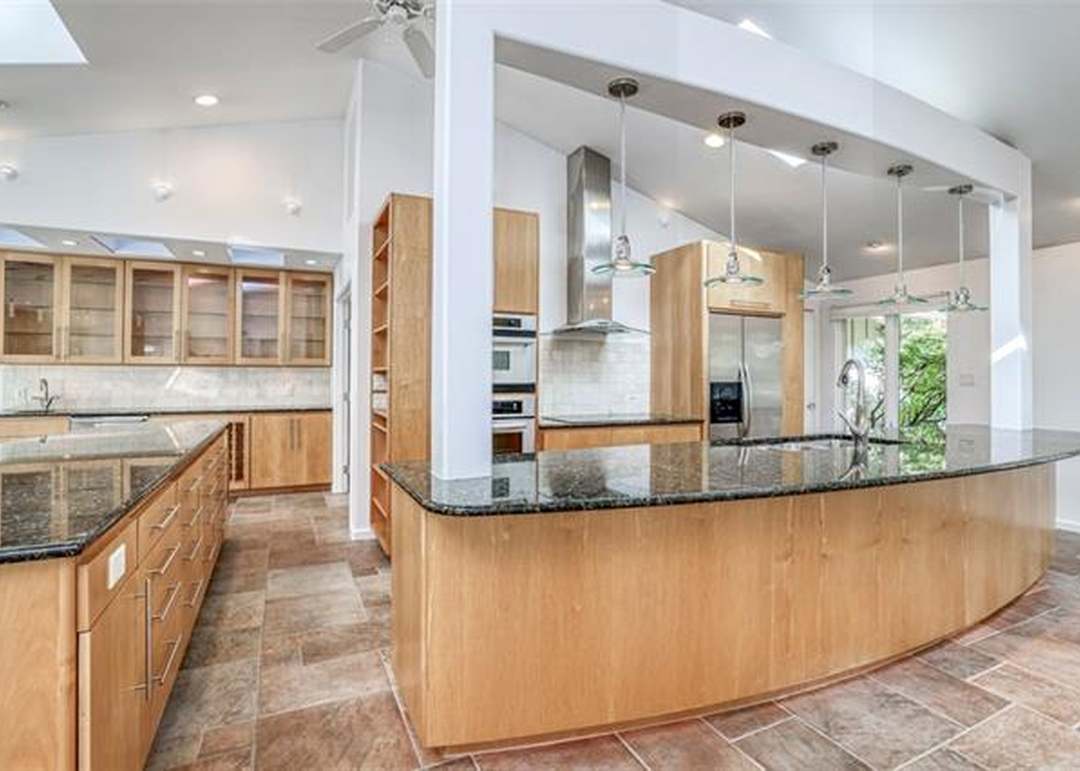 7507 W 99th Street — photo 24