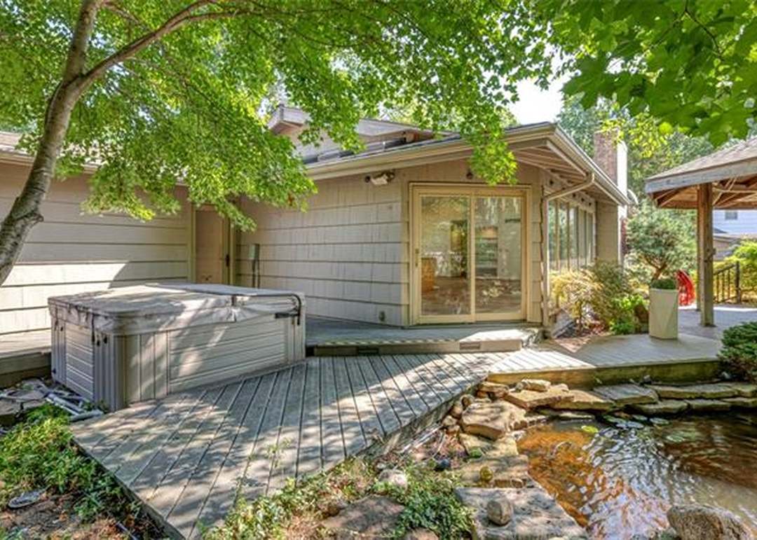 7507 W 99th Street — photo 40