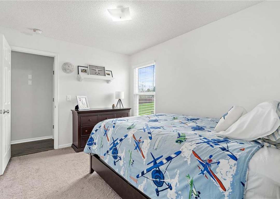 7511 W 157th Terrace — photo 5