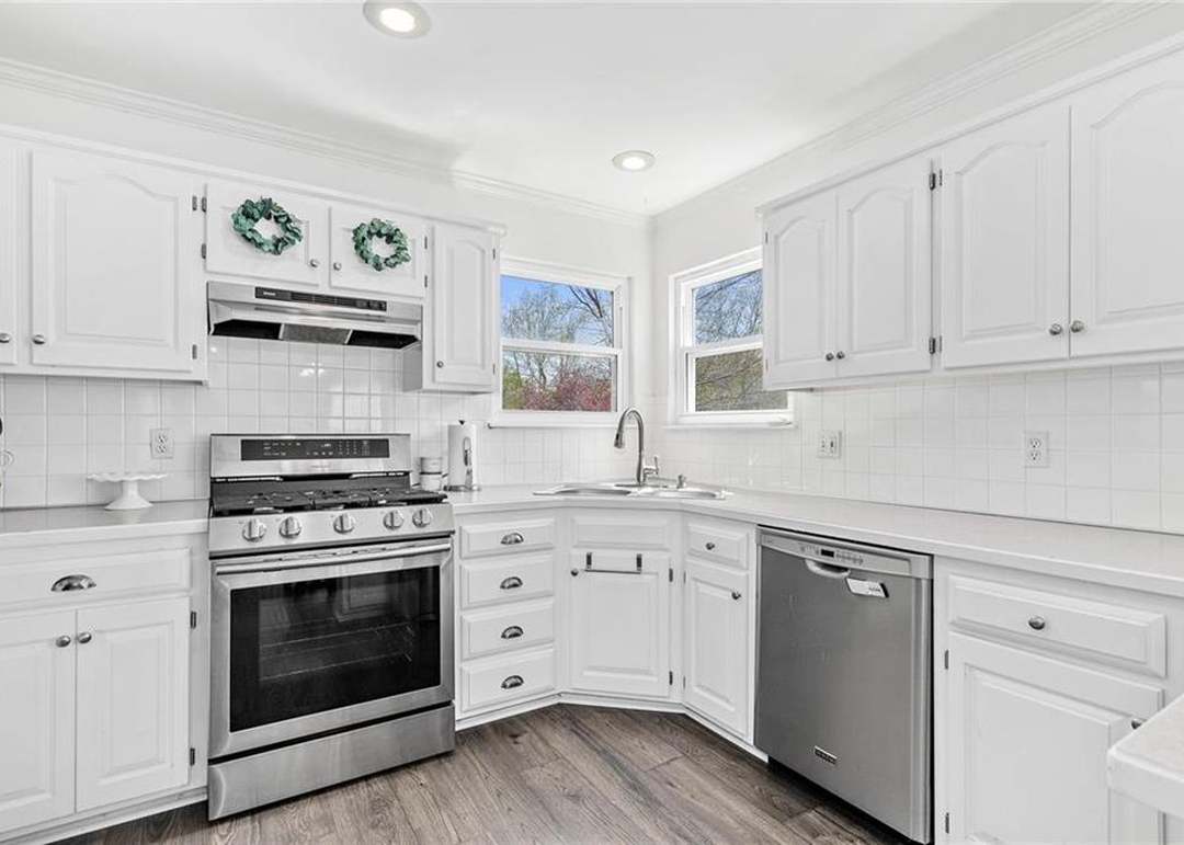 7511 W 157th Terrace — photo 19