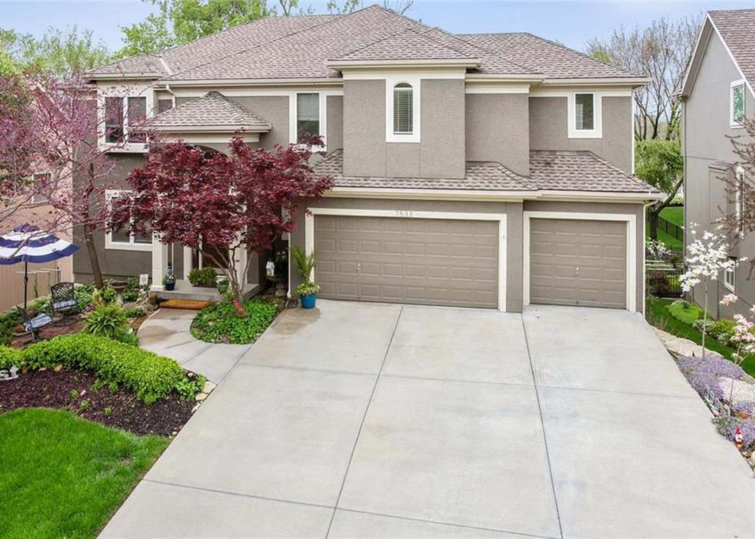 7533 W 143rd Terrace — photo 8