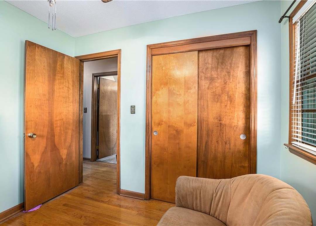 7555 Lafayette Avenue — photo 22