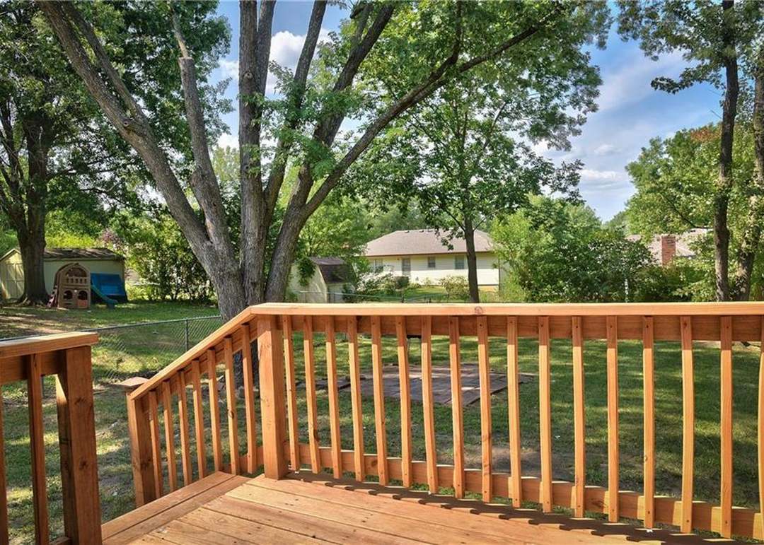 7600 E 133rd Street — photo 26