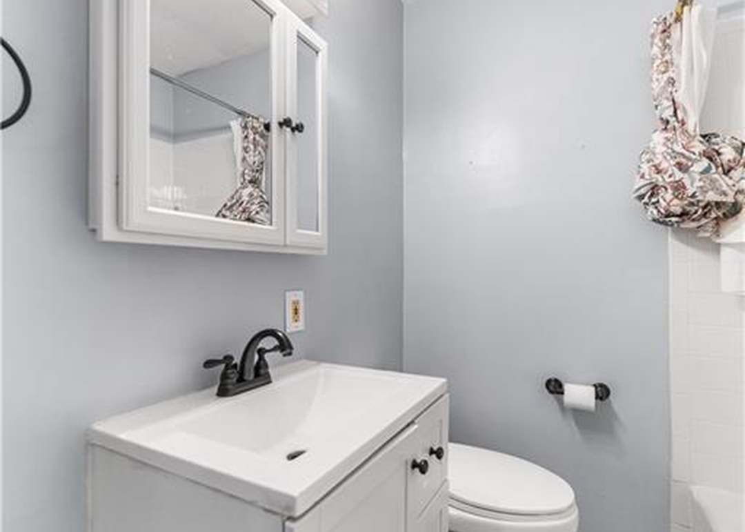 7606 W 66th Terrace — photo 18