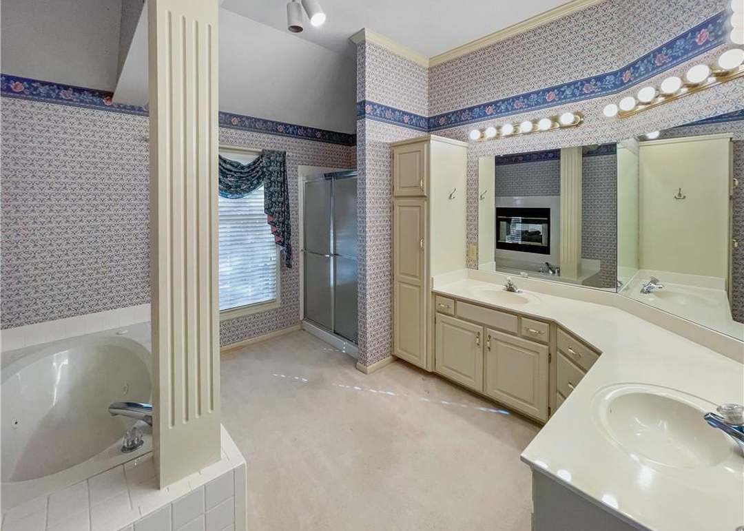 7607 WIDMER ROAD — photo 7