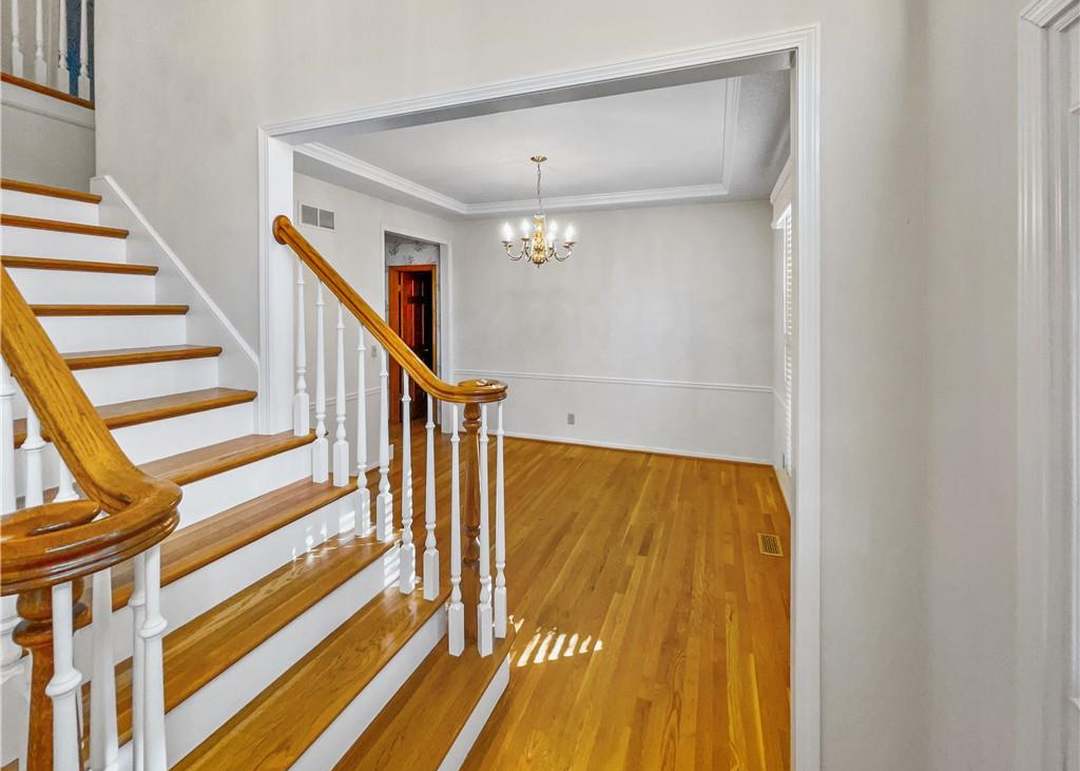7607 WIDMER ROAD — photo 11