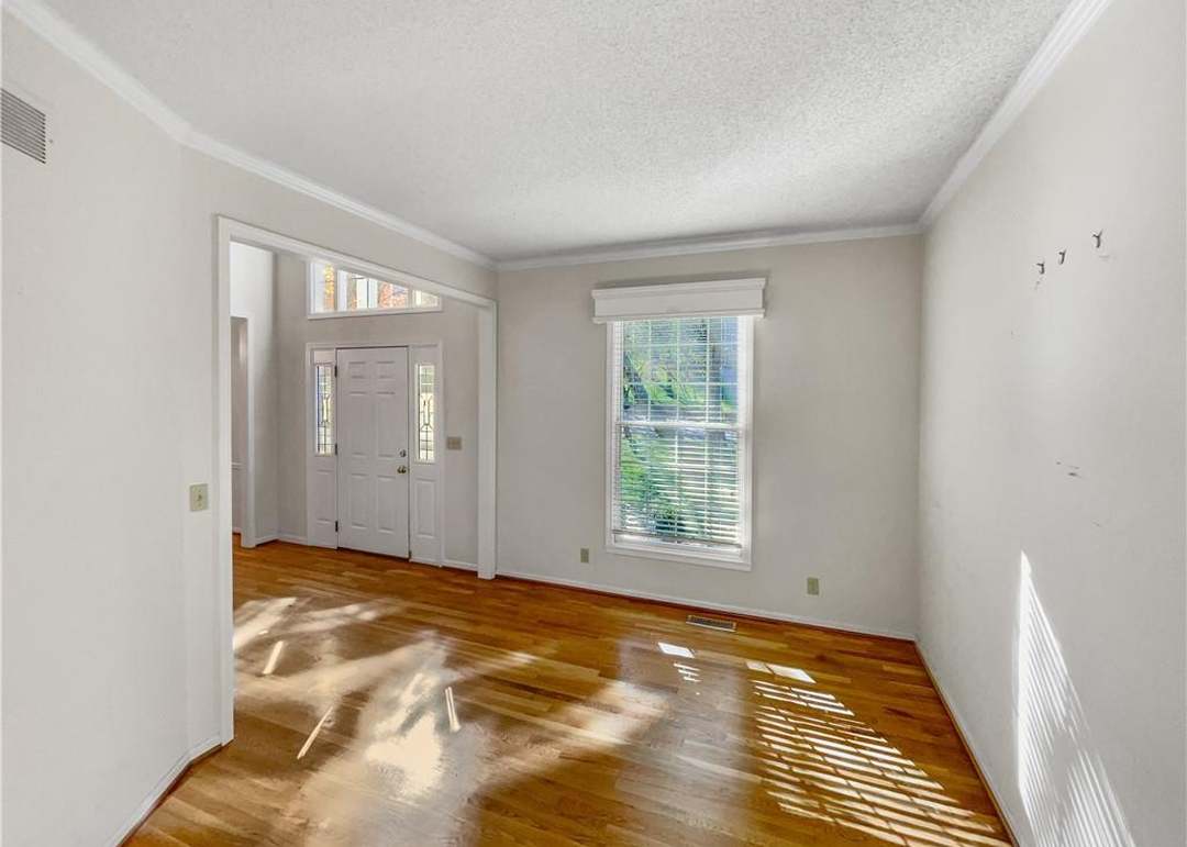 7607 WIDMER ROAD — photo 15