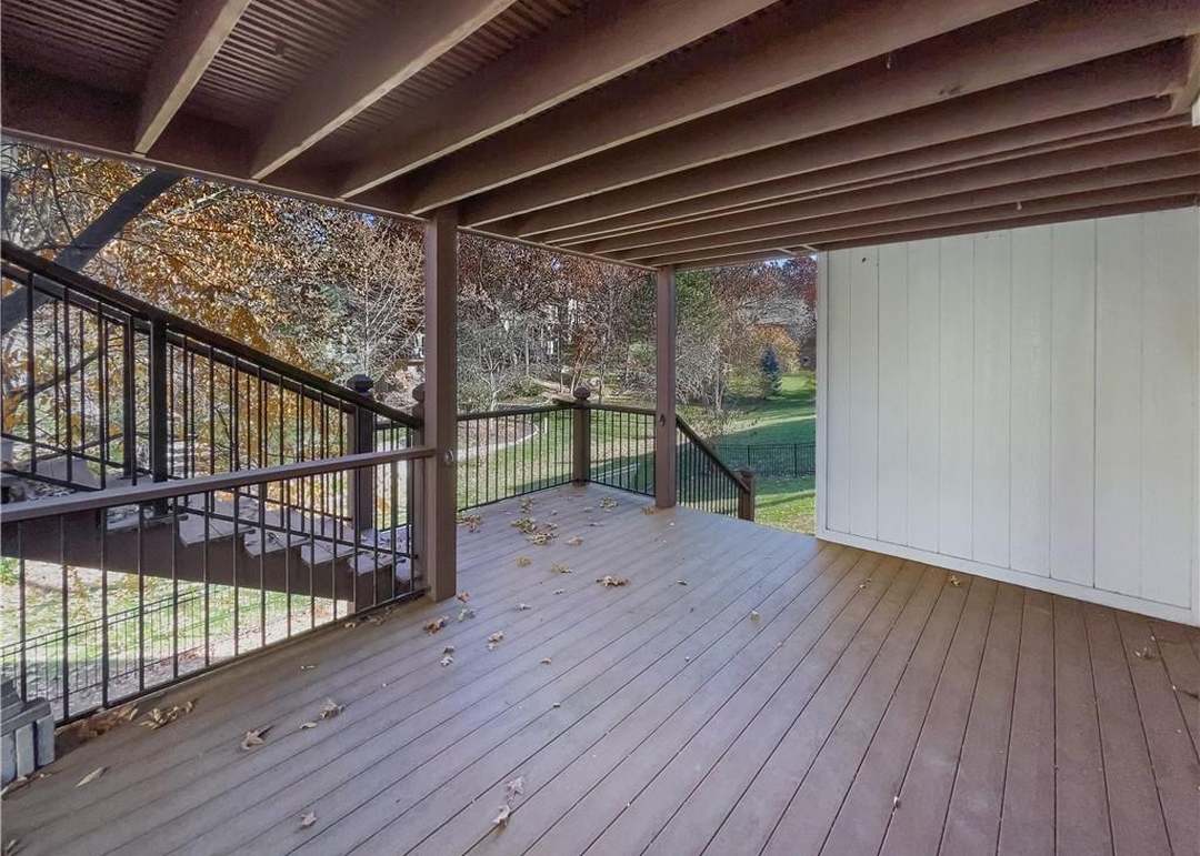 7607 WIDMER ROAD — photo 35