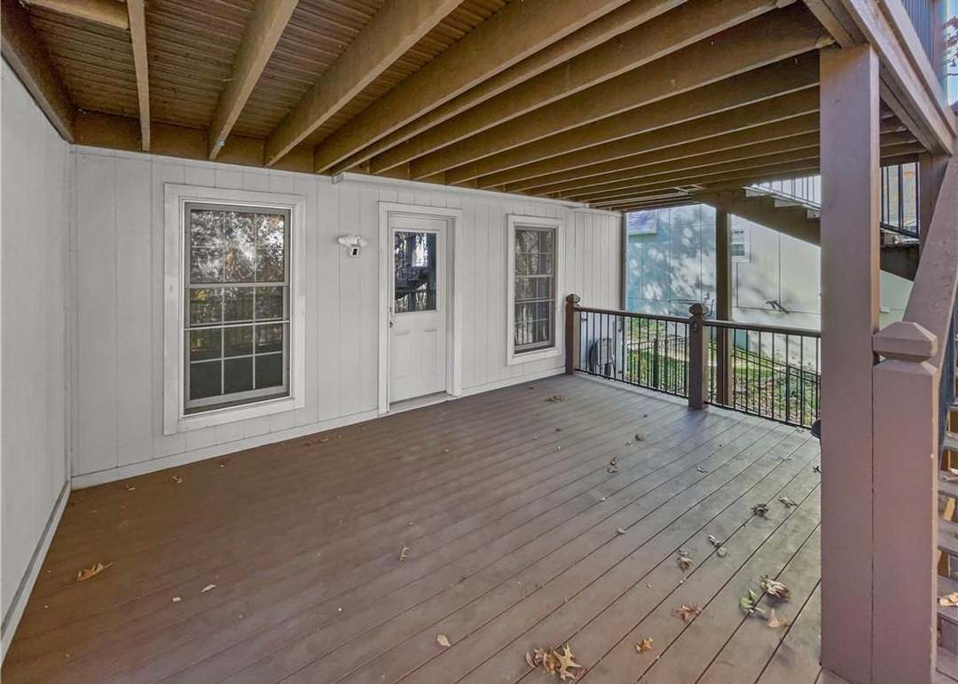 7607 WIDMER ROAD — photo 36